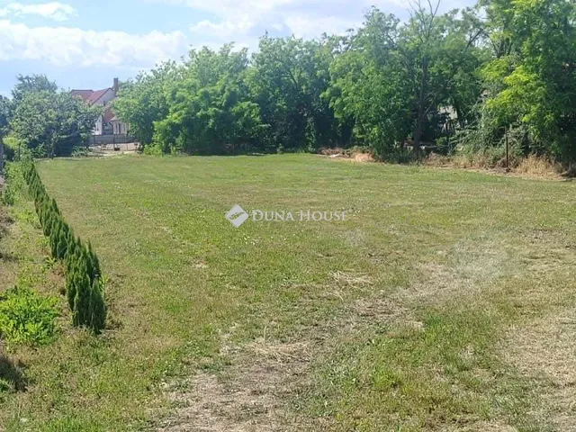 Eladó telek Szárföld 939 nm