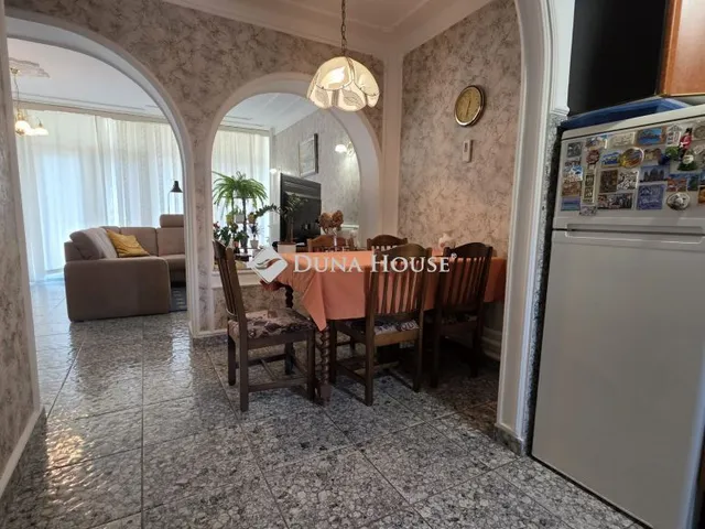 Eladó lakás Keszthely 164 nm
