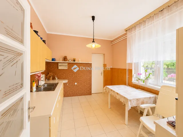 Eladó ház Bősárkány 122 nm