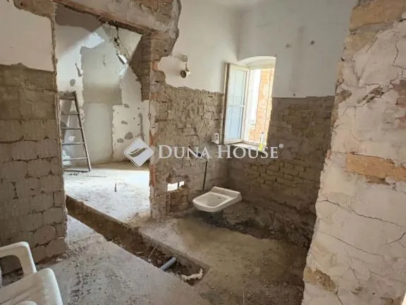 Eladó ház Bakonytamási 120 nm