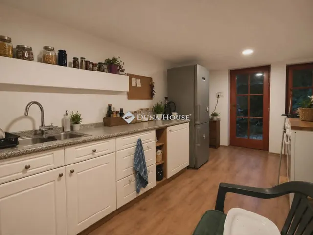 Eladó ház Pinnye, Arany János utca 110 nm