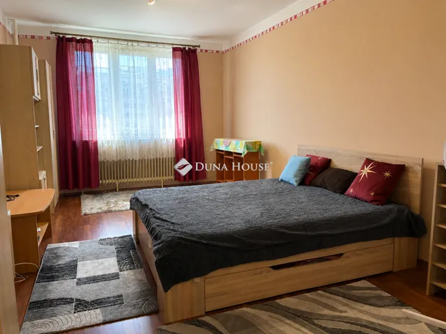 Eladó lakás Győr 53 nm