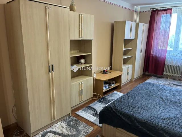 Eladó lakás Győr 53 nm