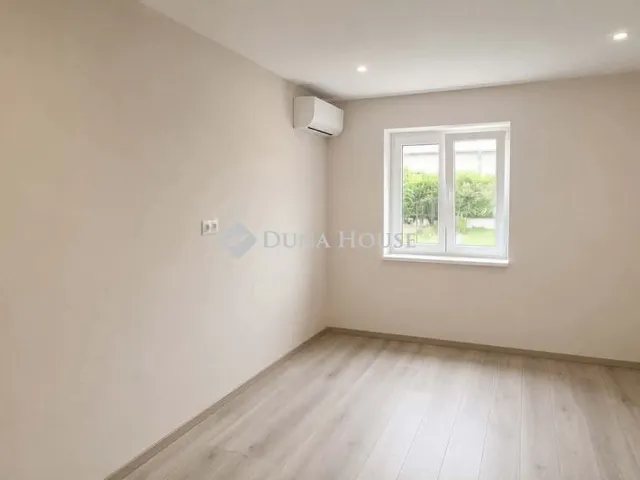 Eladó lakás Sárvár, Szatmár utca 32 nm