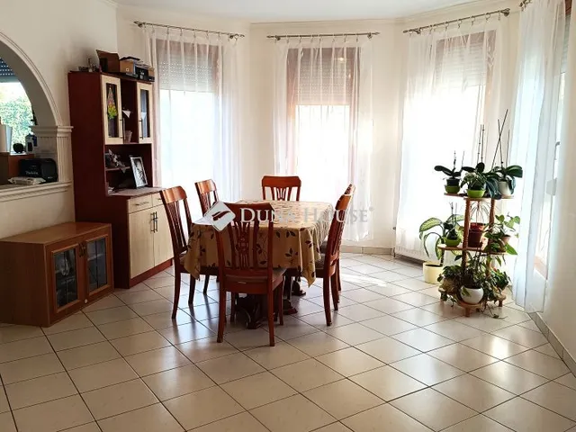 Eladó ház Máriakálnok 106 nm