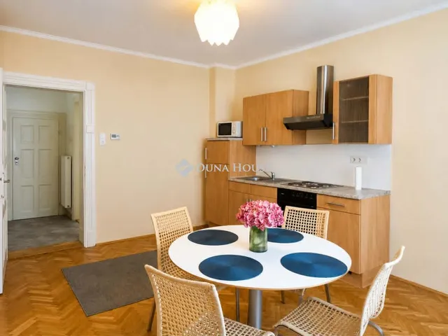 Eladó lakás Sopron 77 nm