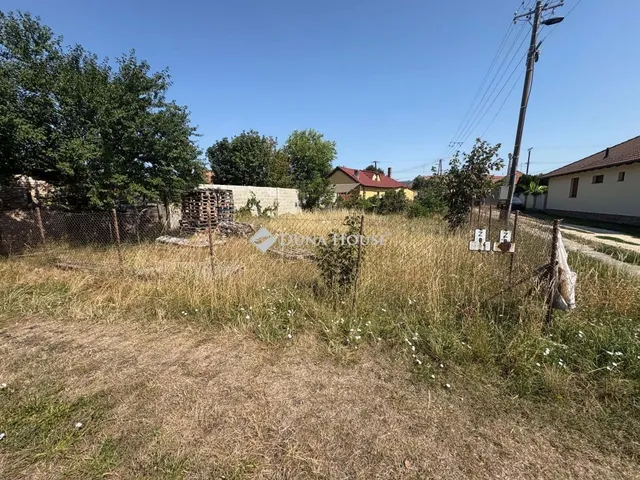 Eladó telek Hegyeshalom 363 nm