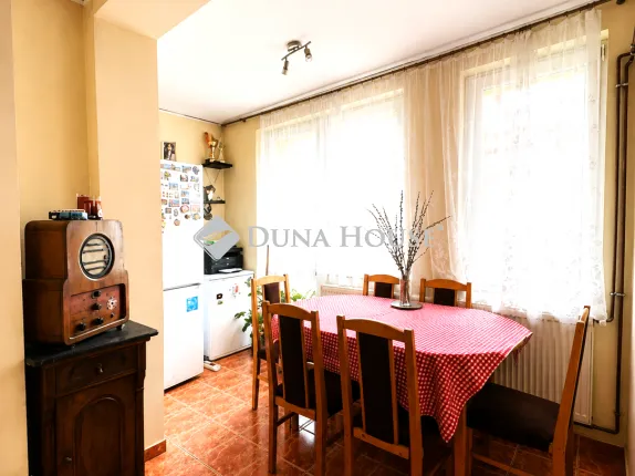 Eladó ház Dunaremete 110 nm