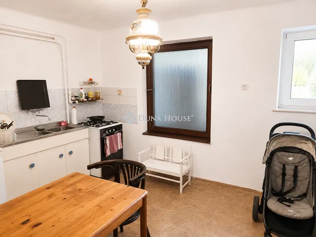 Eladó ház Kapuvár 260 nm