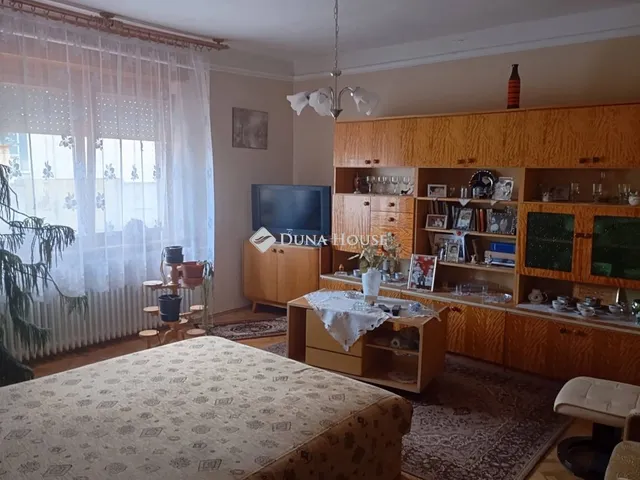 Eladó ház Sárvár, Kassa utca 100 nm