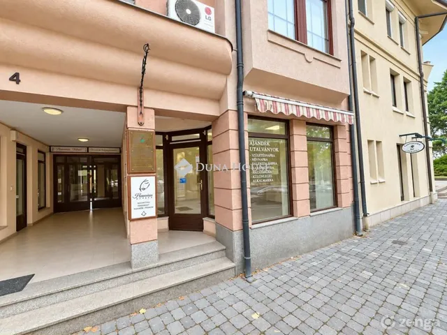 Eladó kereskedelmi és ipari ingatlan Sopron 31 nm