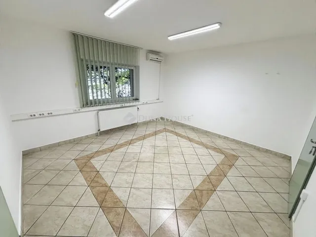 Eladó lakás Sopron 945 nm