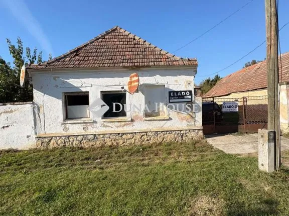 Eladó ház Pápasalamon 158 nm