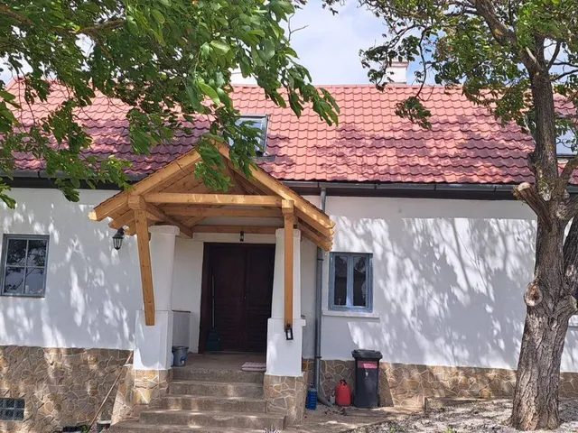 Eladó ház Nemespátró 95 nm