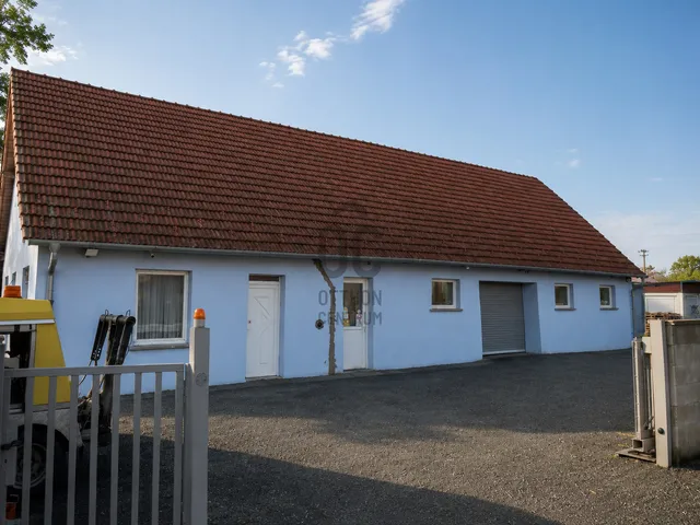Eladó kereskedelmi és ipari ingatlan Fertőszéplak 2630 nm