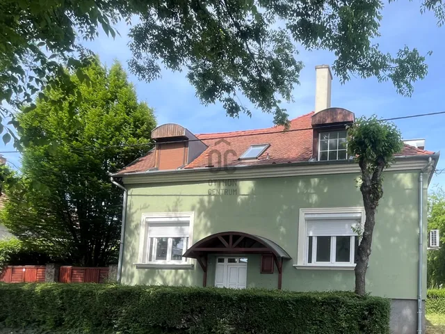 Kiadó ház Sopron 162 nm