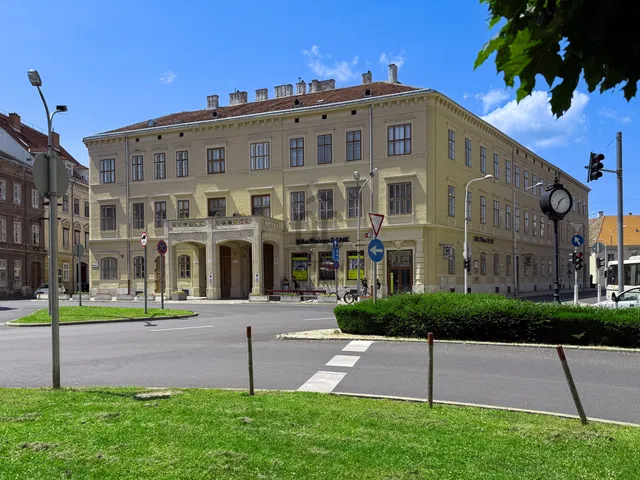 Eladó lakás Sopron, Belváros 90 nm