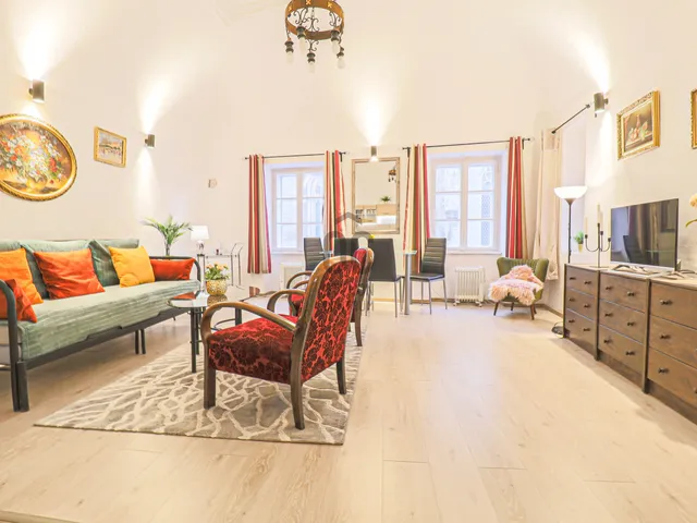 Eladó lakás Sopron, Belváros 56 nm