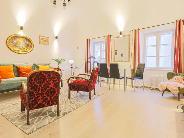 Eladó lakás Sopron, Belváros 56 nm