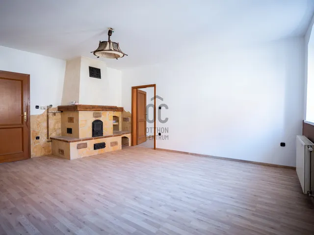 Eladó lakás Sopron, Belváros 54 nm