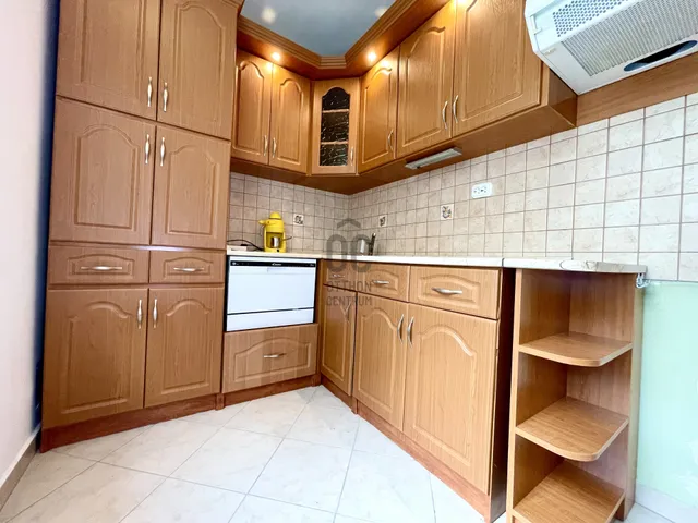 Eladó lakás Sopron, Jereván-lakótelep 49 nm