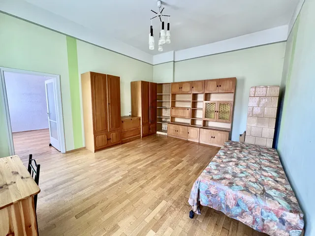 Eladó lakás Sopron, Belváros 77 nm