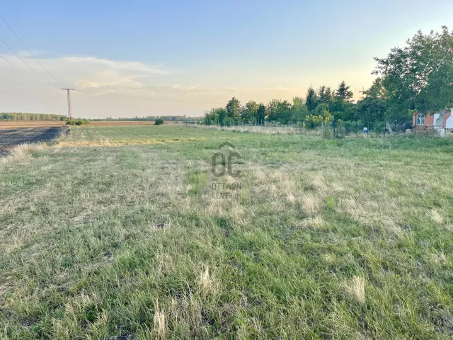Eladó telek Fertőd, Tőzeggyármajor 2719 nm