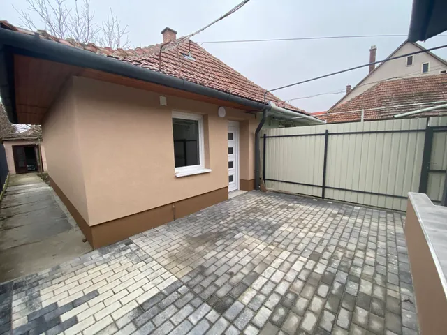 Eladó ház Gyula 53 nm