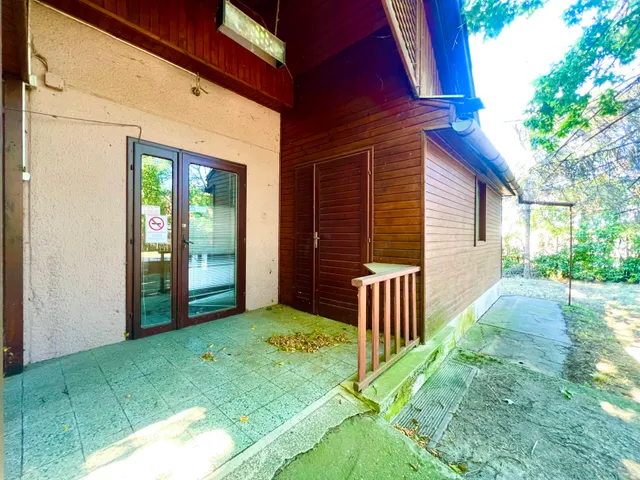 Eladó kereskedelmi és ipari ingatlan Békés 100 nm