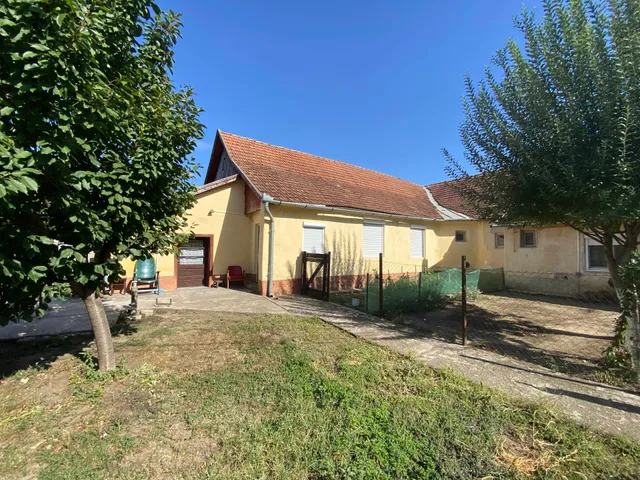 Eladó ház Mezőkovácsháza 110 nm