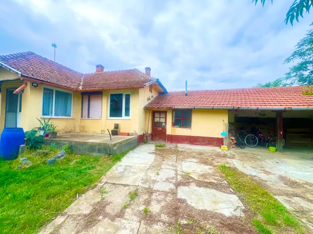 Eladó ház Dévaványa 65 nm