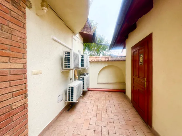 Eladó ház Gyula 260 nm