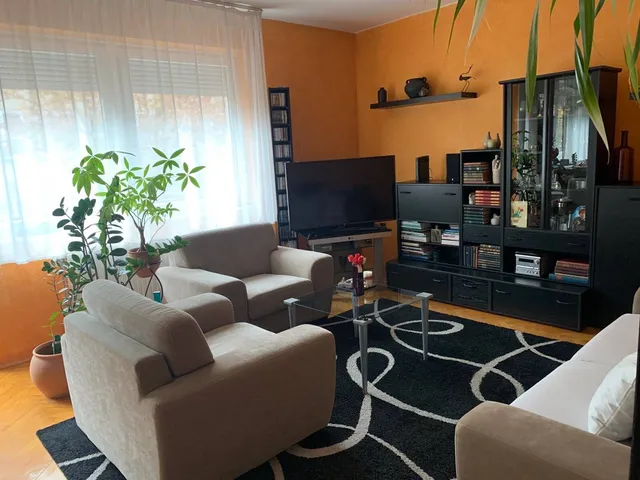 Eladó lakás Békéscsaba 79 nm