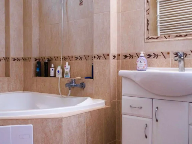 Eladó ház Békéscsaba 150 nm