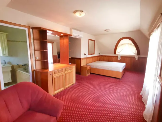 Eladó ház Gyula 1087 nm