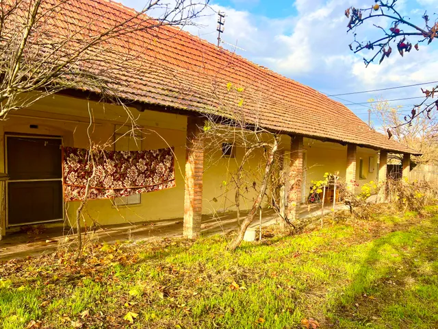 Eladó ház Békés 90 nm