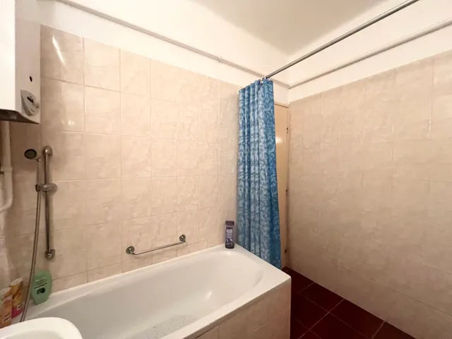 Eladó lakás Békés 56 nm