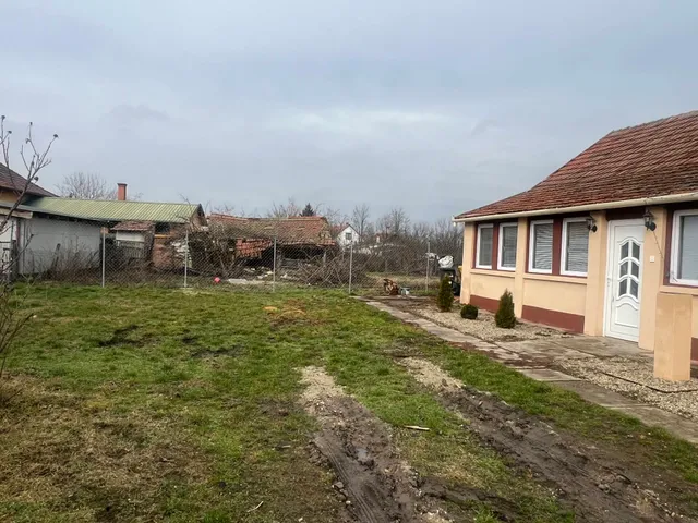 Eladó ház Dévaványa 82 nm