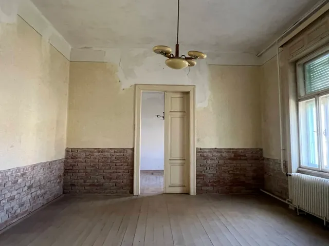 Eladó ház Orosháza 268 nm