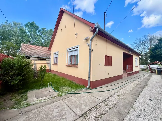 Eladó ház Elek 90 nm