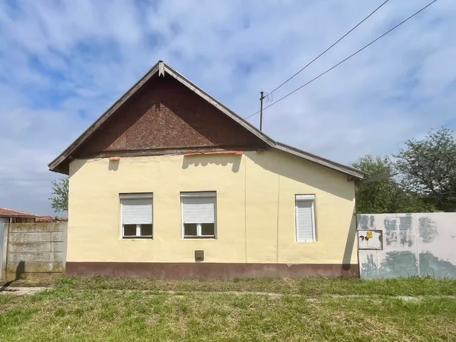 Eladó ház Kunágota 80 nm