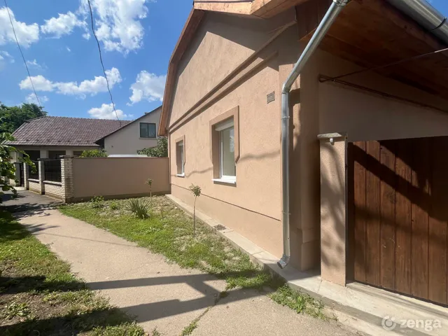 Eladó ház Békéscsaba 100 nm