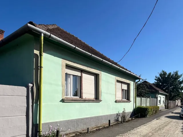 Eladó ház Méhkerék 136 nm