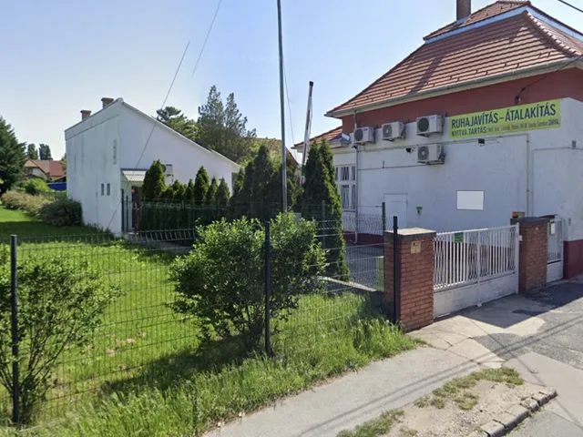 Kiadó kereskedelmi és ipari ingatlan Budapest XVI. kerület, Rákosszentmihály 52 nm