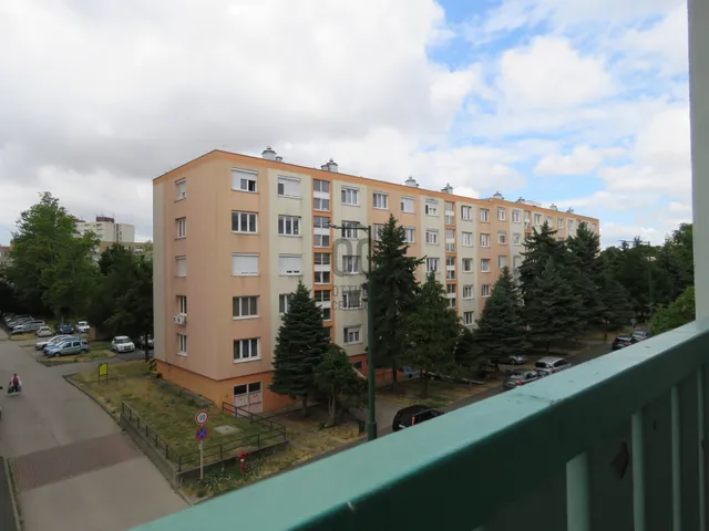 Eladó lakás Százhalombatta, Déli lakótelep 52 nm