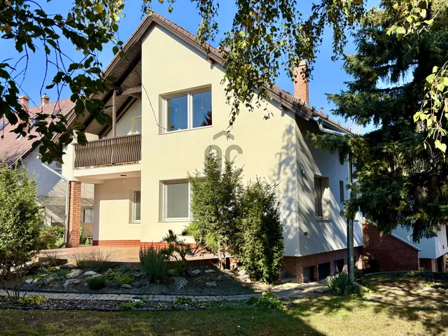 Eladó ház Budapest XVI. kerület, Sashalom 144 nm