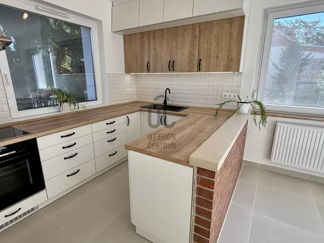 Eladó ház Budapest XVI. kerület, Sashalom 144 nm