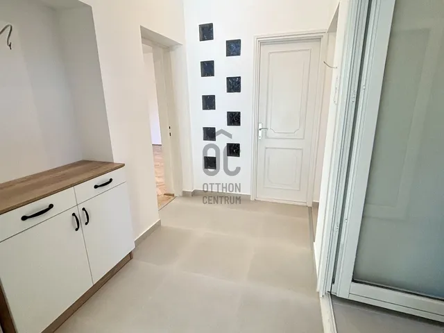 Eladó ház Budapest XVI. kerület, Sashalom 144 nm