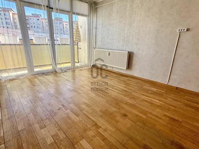 Eladó lakás Kaposvár, Béke-Füredi lakótelep 72 nm