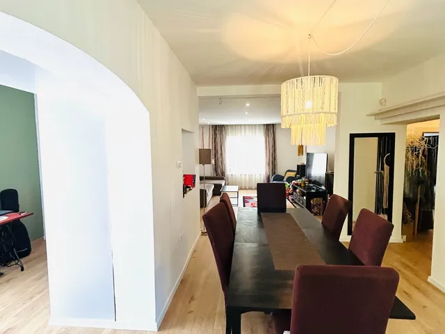 Eladó ház Budakalász, Szent István-telep 180 nm